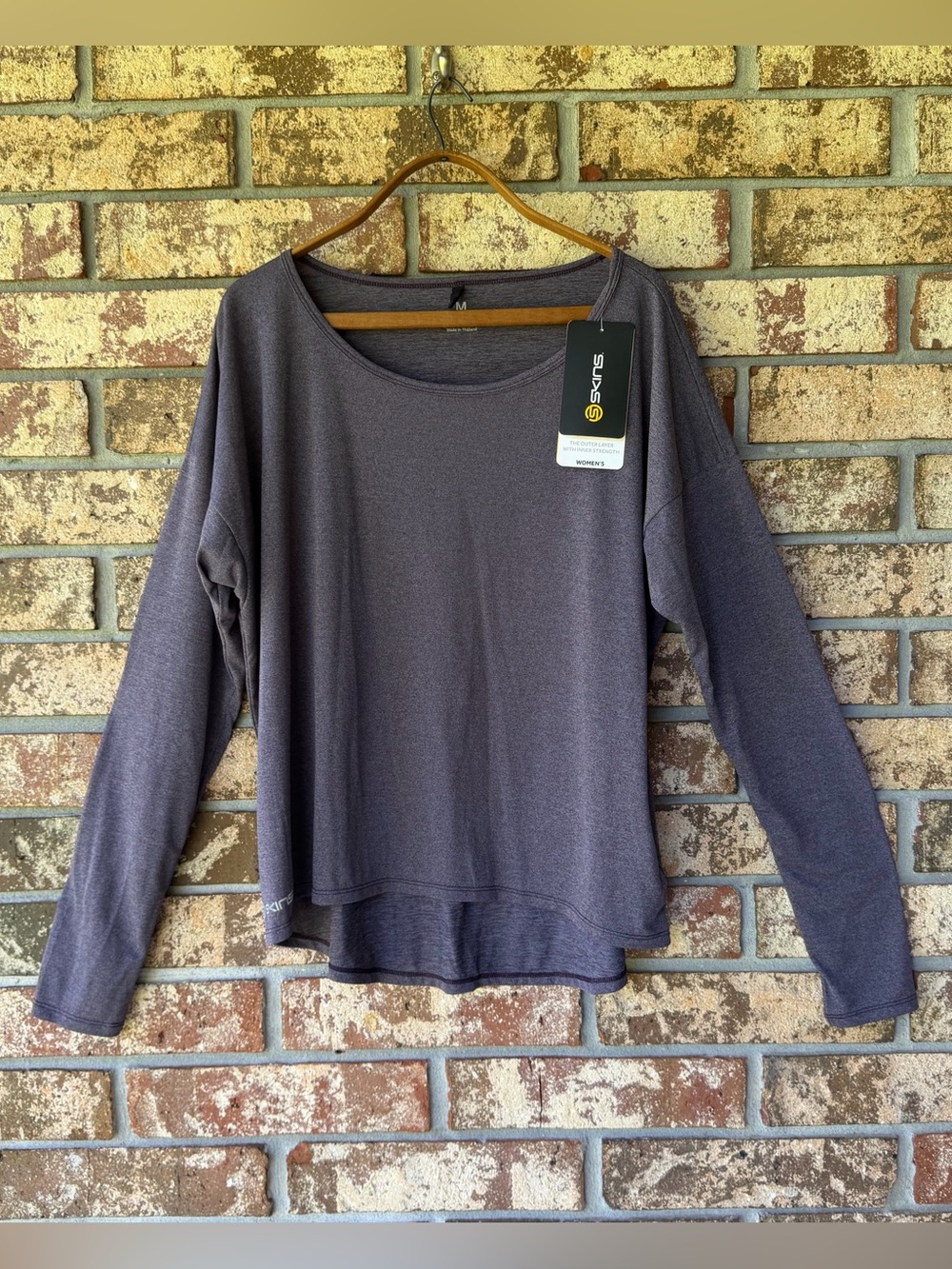SKINS Activewear NWT Long Sleeve Shirt Women’s Size Medium Purple Gray Mint!